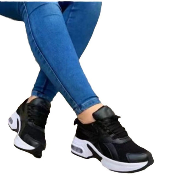 Fashionable low cut dad shoes with round toe, middle heel, lace up mesh, casual sports shoes for women