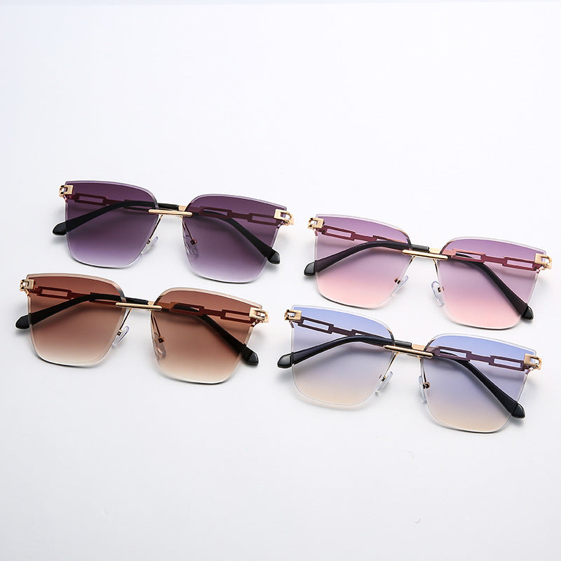 New Fashion Rimless Cut-Edge Sunglasses Men And Women Metal Hollow Gradient Sunglasses Marine Glasses