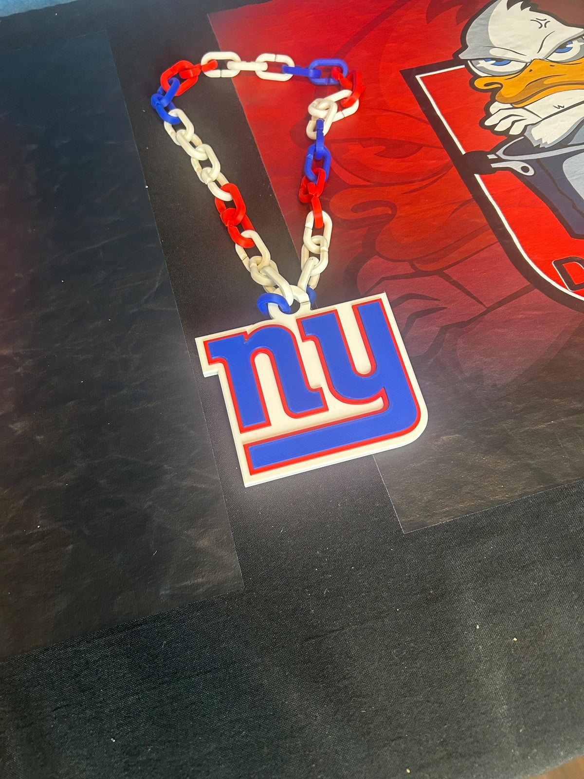 Go Big Blue: NY Giants 3-D Hype Chain – oversized, bold, game-day ready